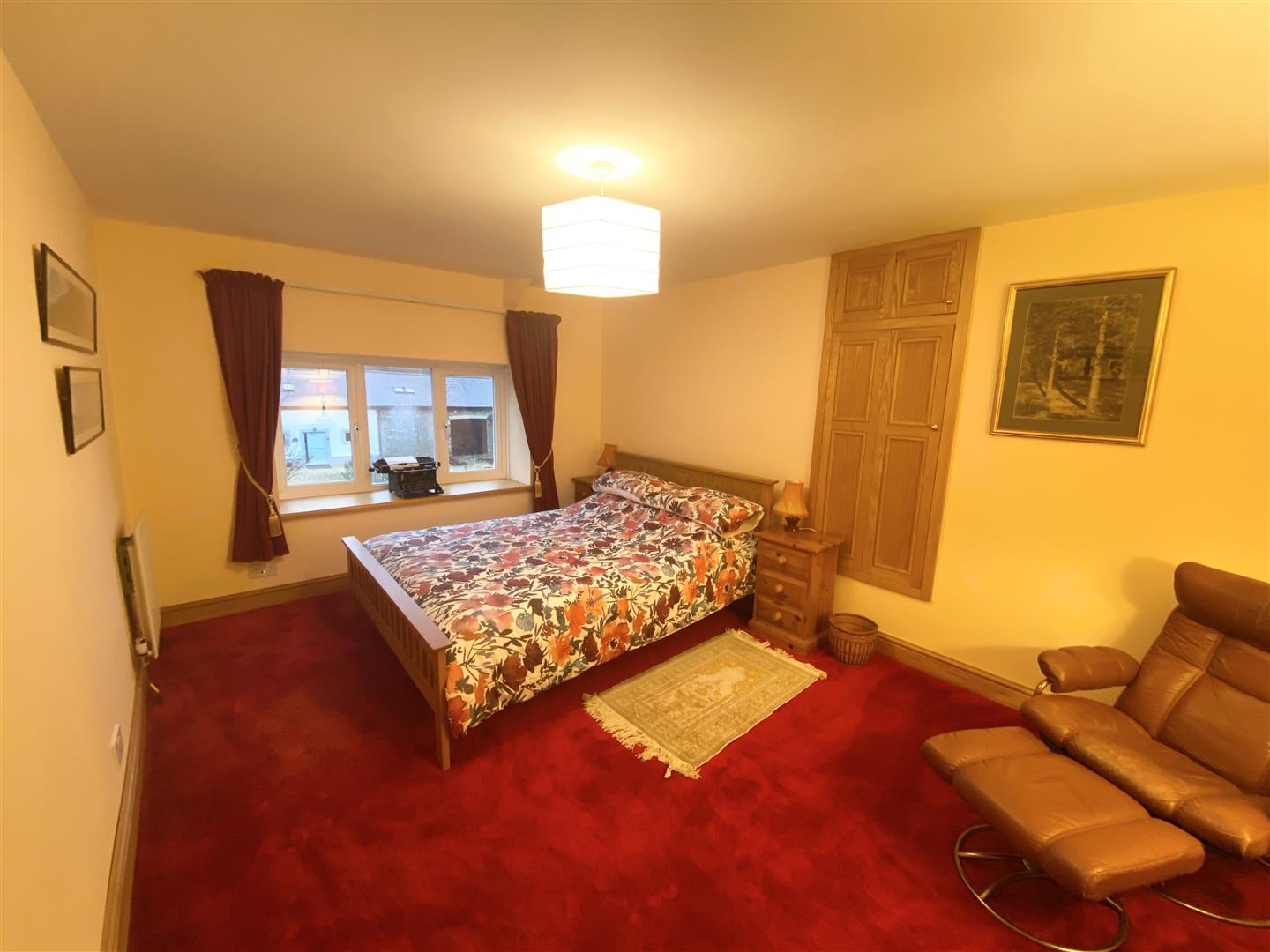 ANOTHER ROOM ASPECT